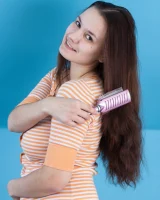 We Are Hairy - 02-Khatherina_PinkBrush_002